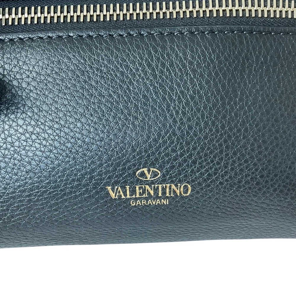 Valentino Garavani Rockstud Black Leather Belt Bag w Dust Bag - Picture 4 of 15